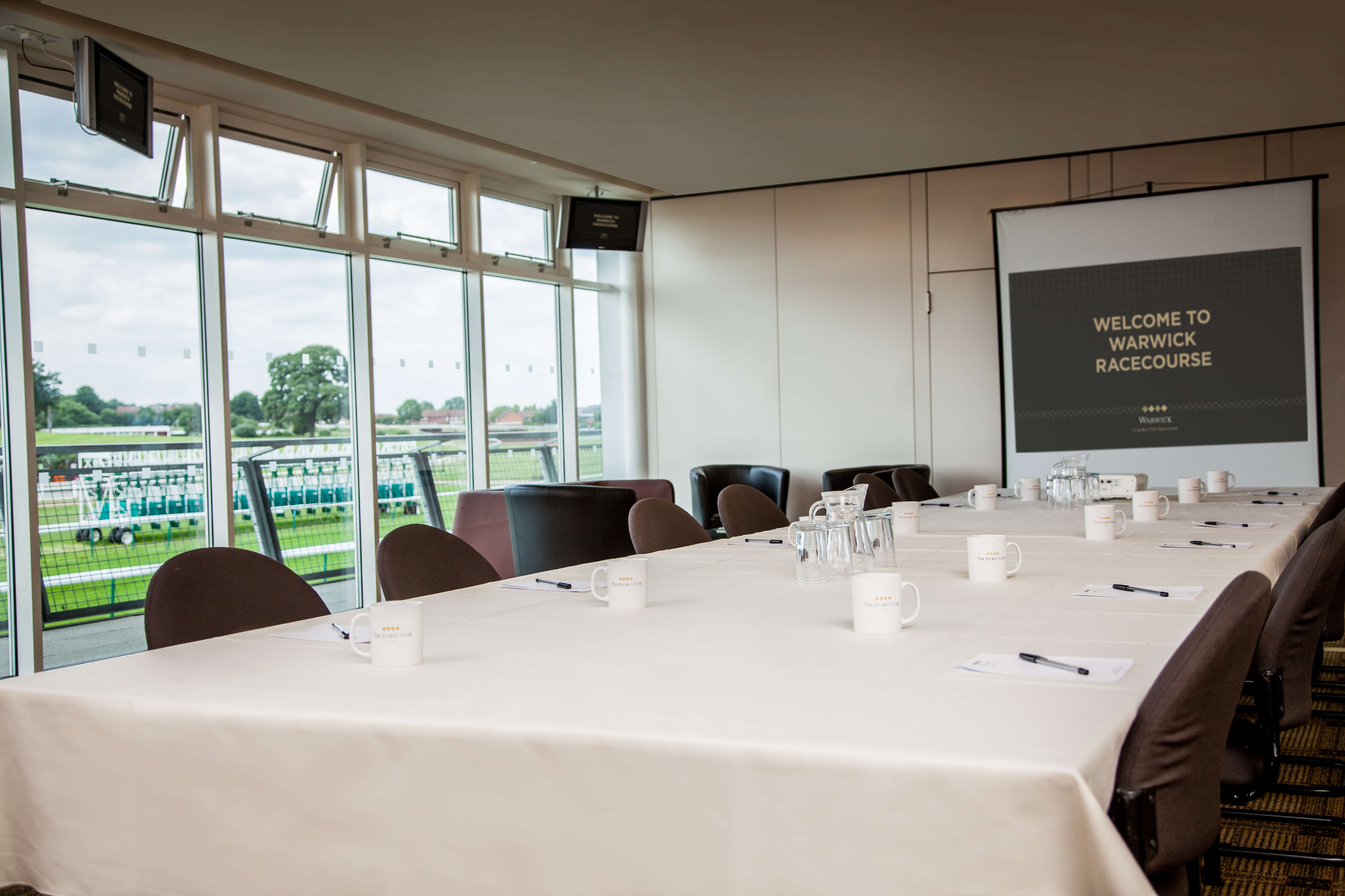 Warwick Racecourse C&E 76